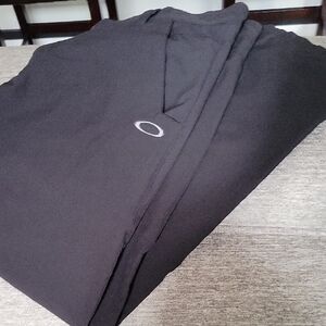 Black Oakley pants